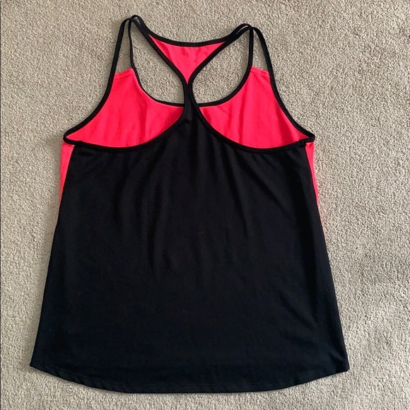 ⭐️Champion Duodry Workout Tank Top⭐️ - Picture 2 of 3